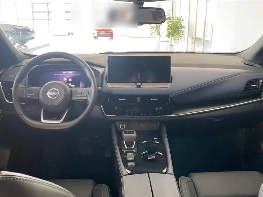 2023 نيسان قاشقاي 1.3T CVT فلاجشيب