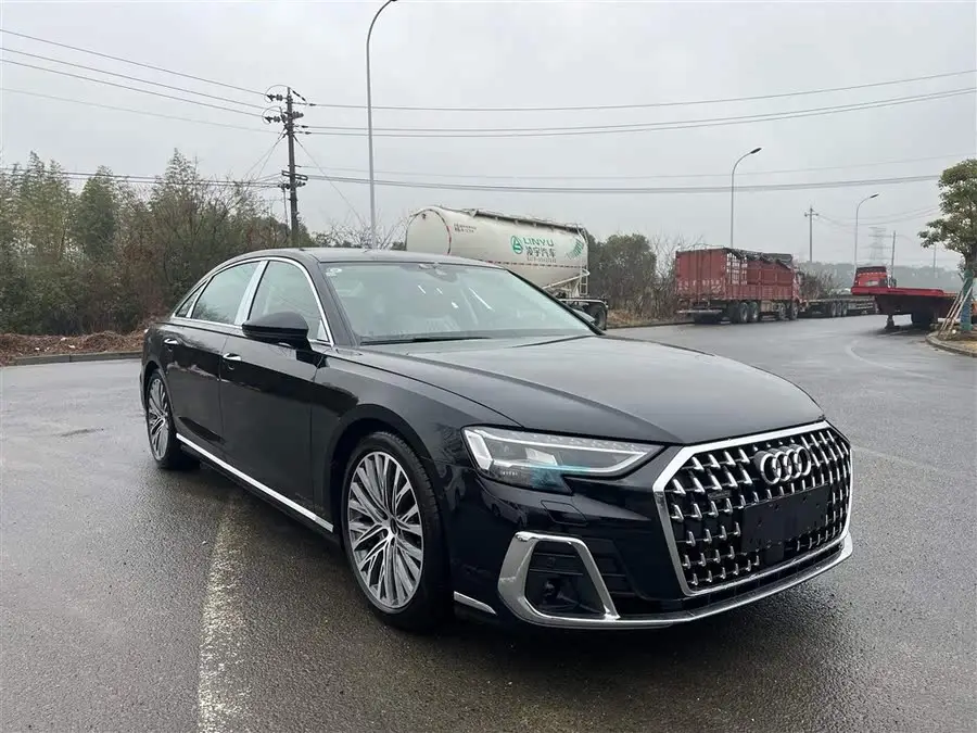 أودي A8 2025 A8L 50 TFSI quattro النسخة المميزة