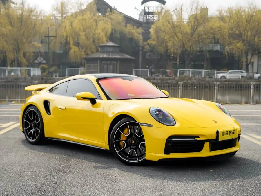 Porsche 911 2020 Turbo S 3.7T