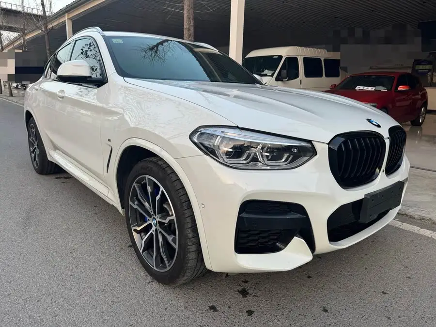 بي إم دبليو X4 2021 طراز مُعدل xDrive 25i حزمة رياضية M