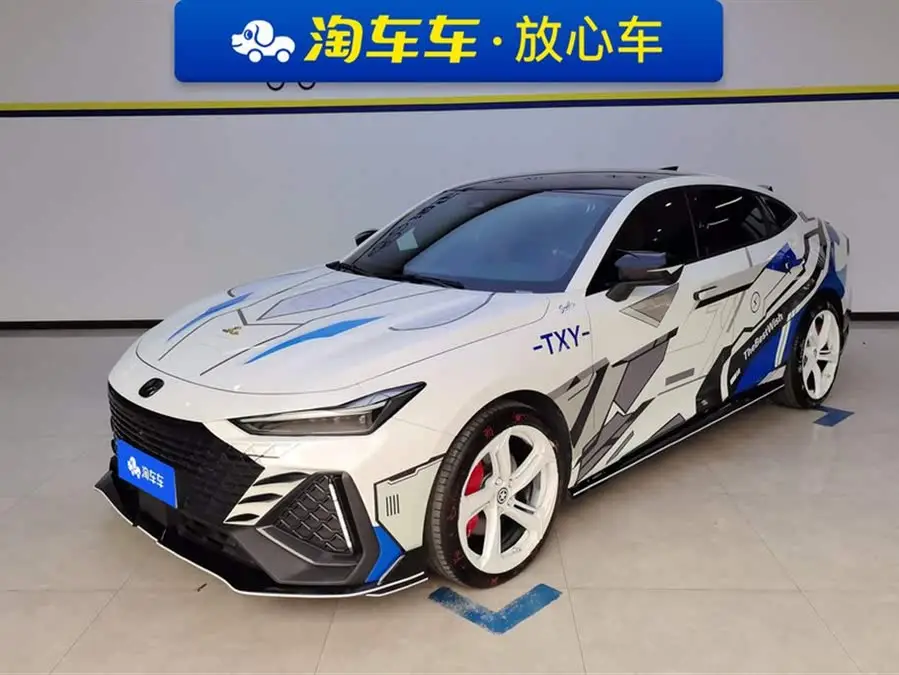 Changan UNI-V 2023 2.0T Ling Su Edition