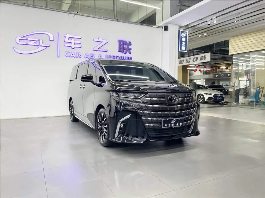 ألفارد 2024 طراز مزدوج المحرك 2.5 لتر إصدار متميز