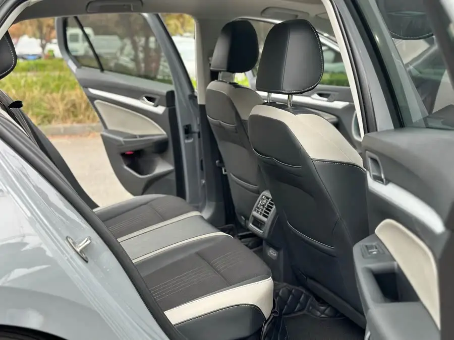 Golf 2023 280TSI DSG Pro