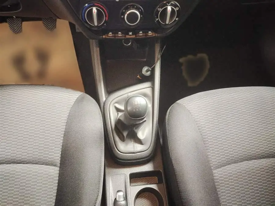 2020 هيونداي رينا 1.4 لتر يدوي GL الإصدار الجديد