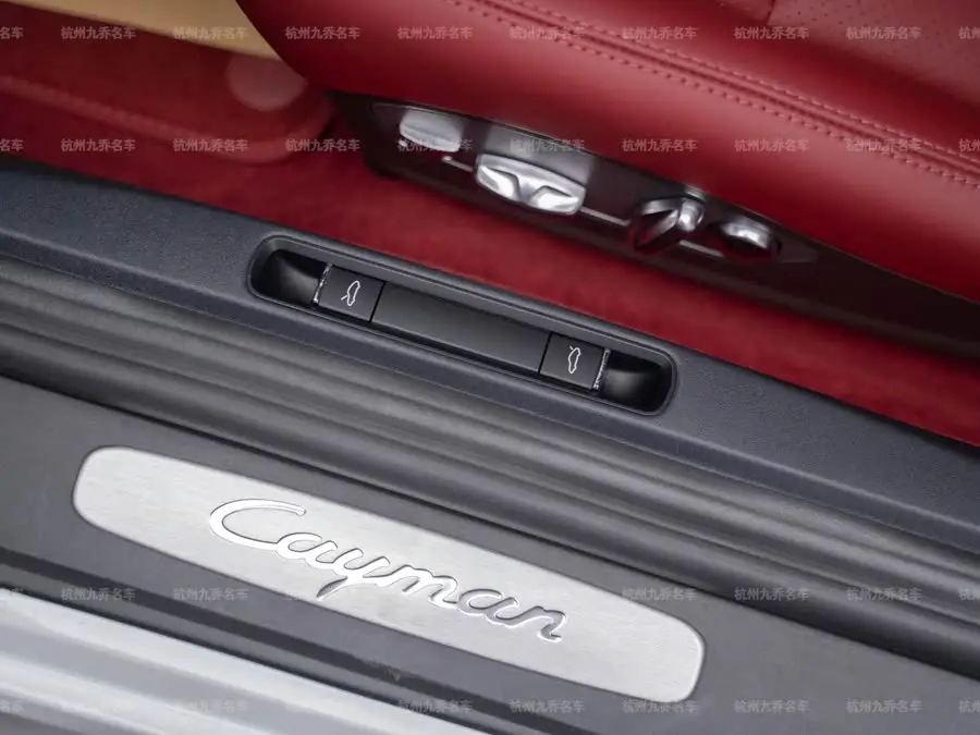 Porsche 718 2022 Cayman 2.0T