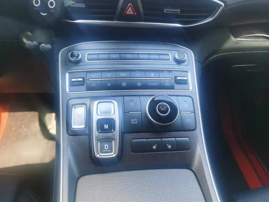 2023 Hyundai Santa Fe Traveler 380T GDi Automatic Two-Wheel Drive LUX Premium Edition