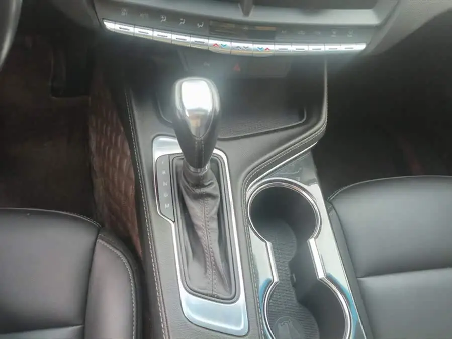 كاديلاك CT4 2021 28T الفخامة