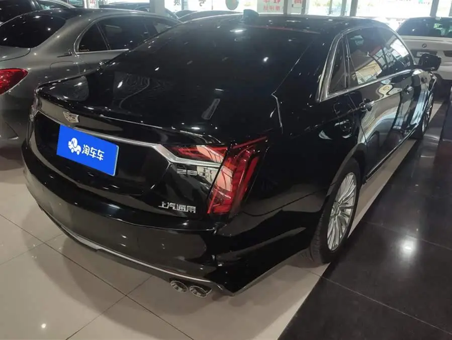 Cadillac CT6 2021 28T Fashion Edition