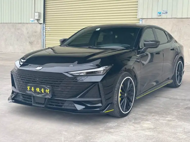 Changan UNI-V 2022 1.5T Sport Version