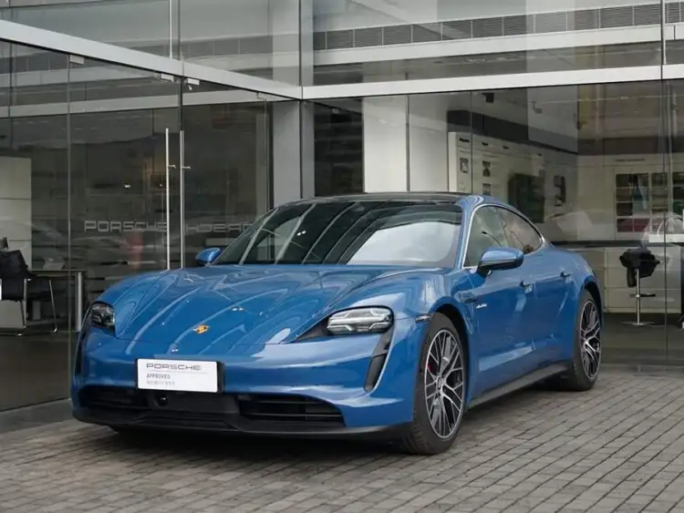 2022 Taycan Taycan 4S