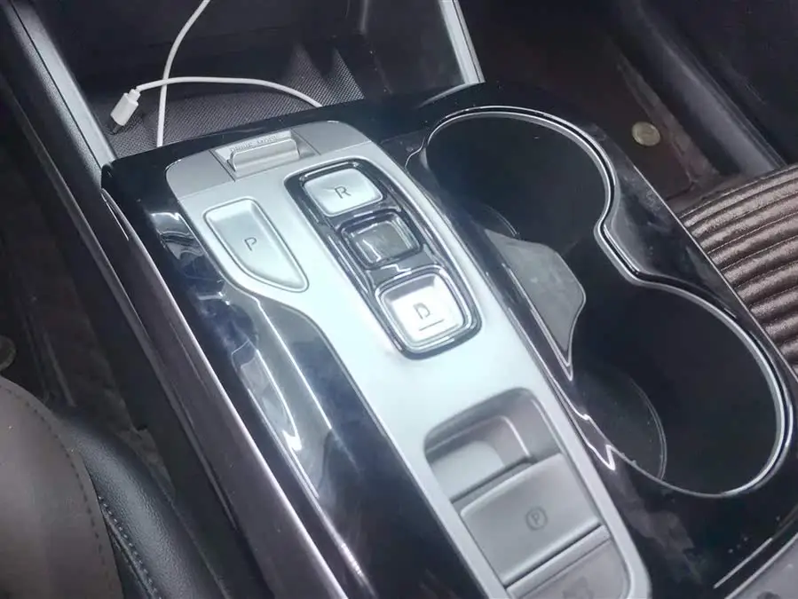 2023 توكسون L 1.5T أوتوماتيكي دفع ثنائي DLX نسخة فاخرة