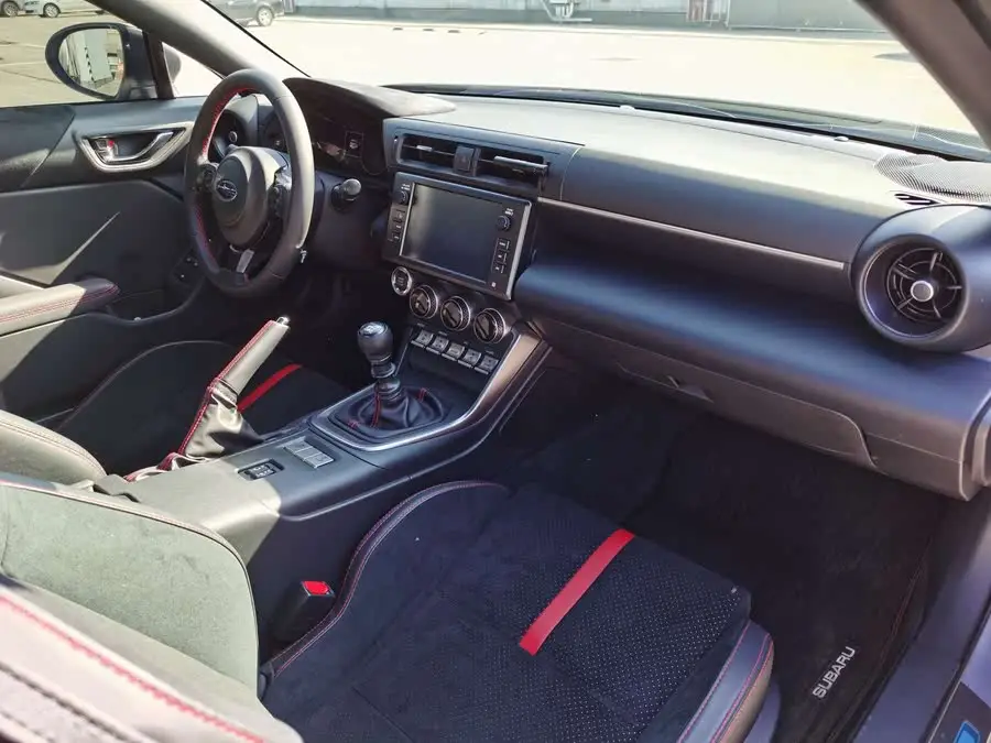 Subaru BRZ 2022 2.4L Manual