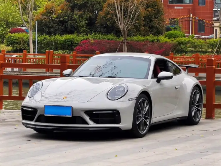 Porsche 911 2023 Carrera 3.0T