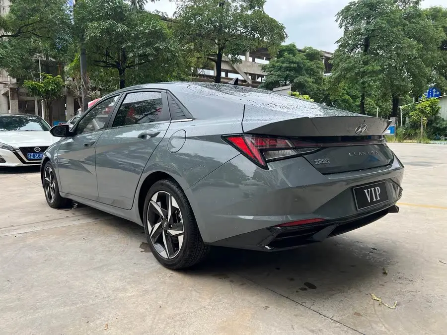 إيلانتر 2021 1.5L CVT LUX النسخة المتميزة