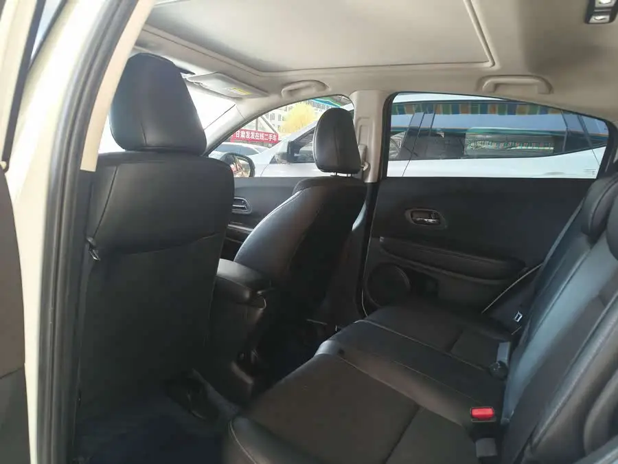 2020 هوندا HR-V 1.5L CVT النخبة