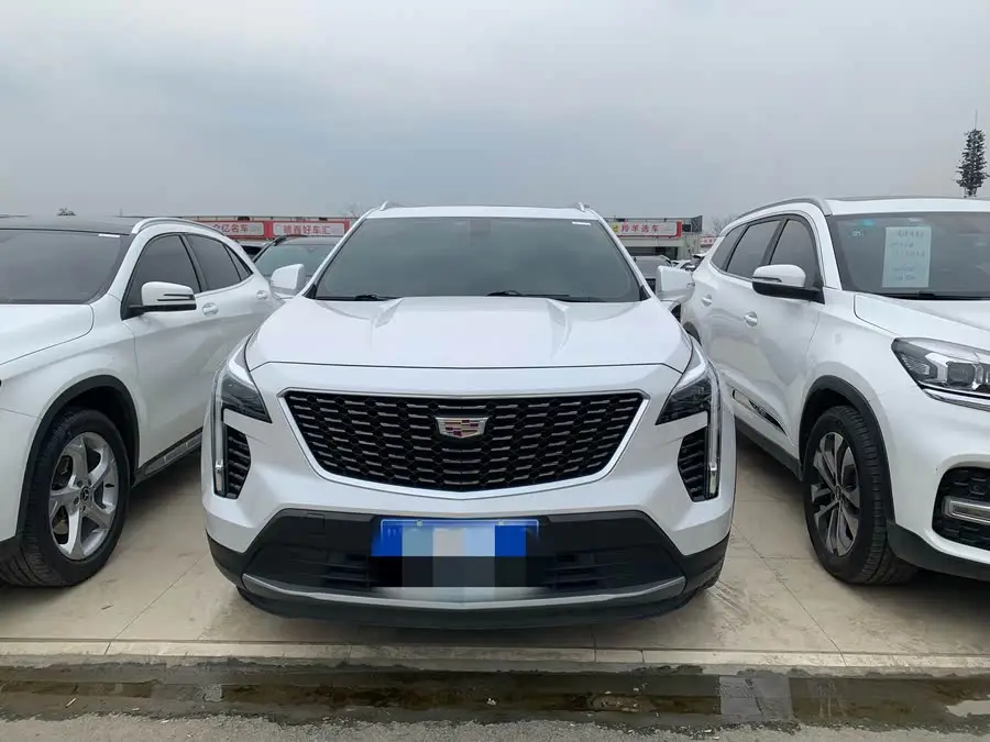 Cadillac XT4 2021 28T FWD Premium