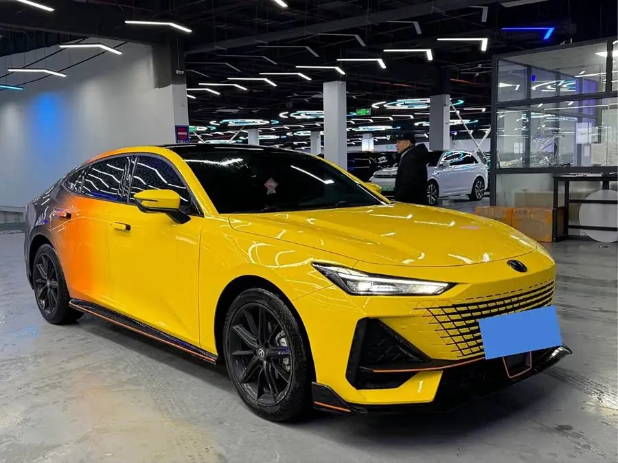 Changan UNI-V 2022 1.5T Premium