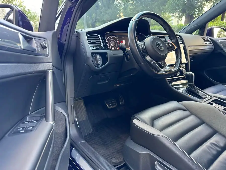 غولف 2020 طراز 280TSI DSG R-Line