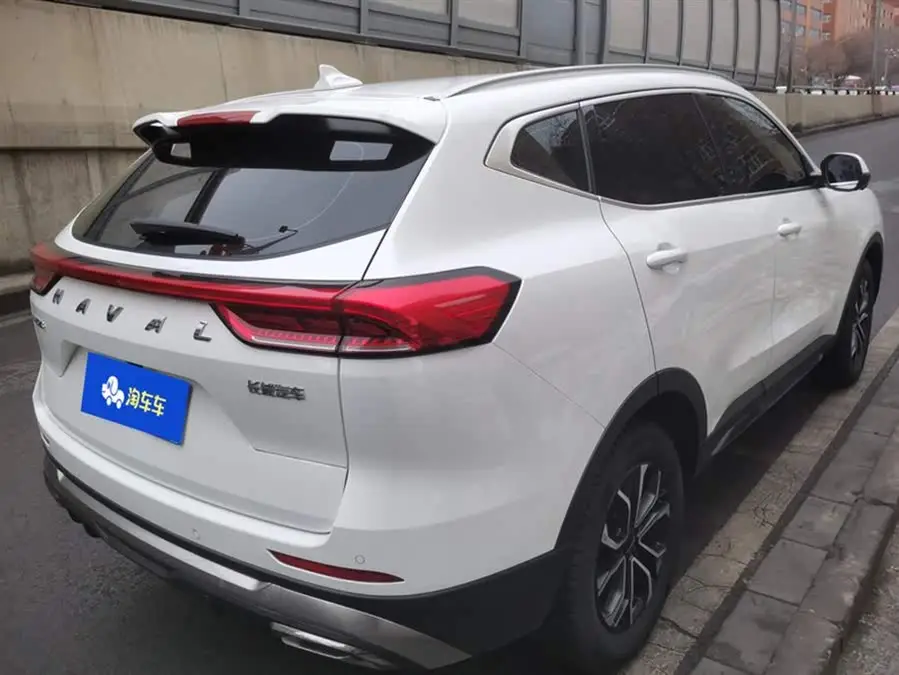 هافال H6 إصدار 2023 النسخة الوطنية 1.5T أوتوماتيكي حضري