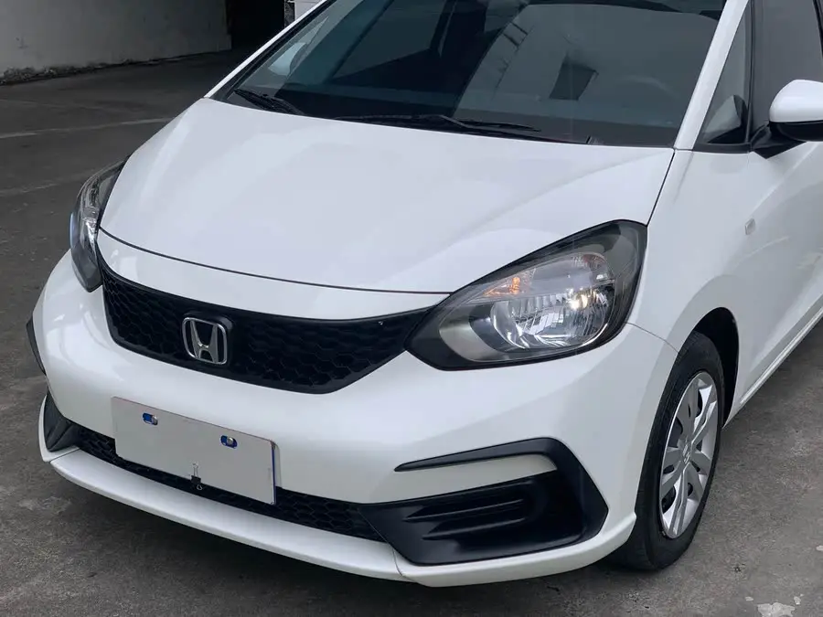 2021 هوندا فيت 1.5 لتر CVT إصدار استمتاع المد潮