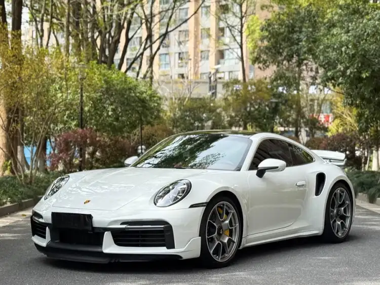 Porsche 911 2022 Turbo S 3.7T