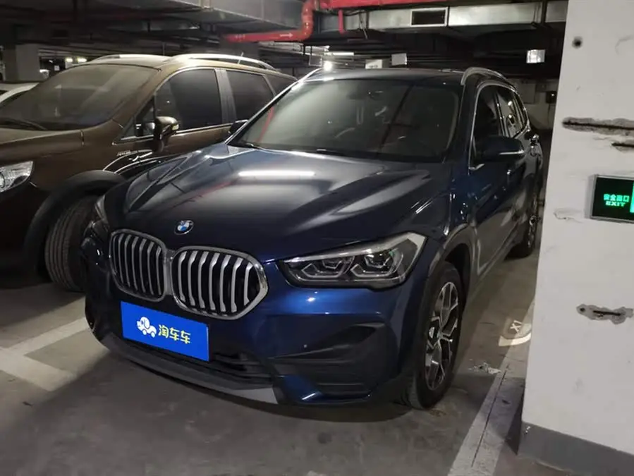 بي إم دبليو X1 2022 sDrive25Li النسخة الرائدة