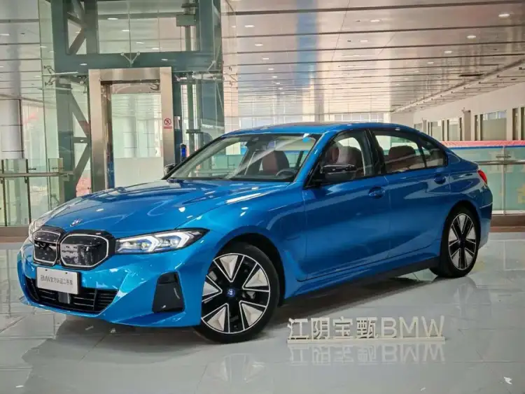 BMW i3 2024 eDrive 40 L Night Sport Package