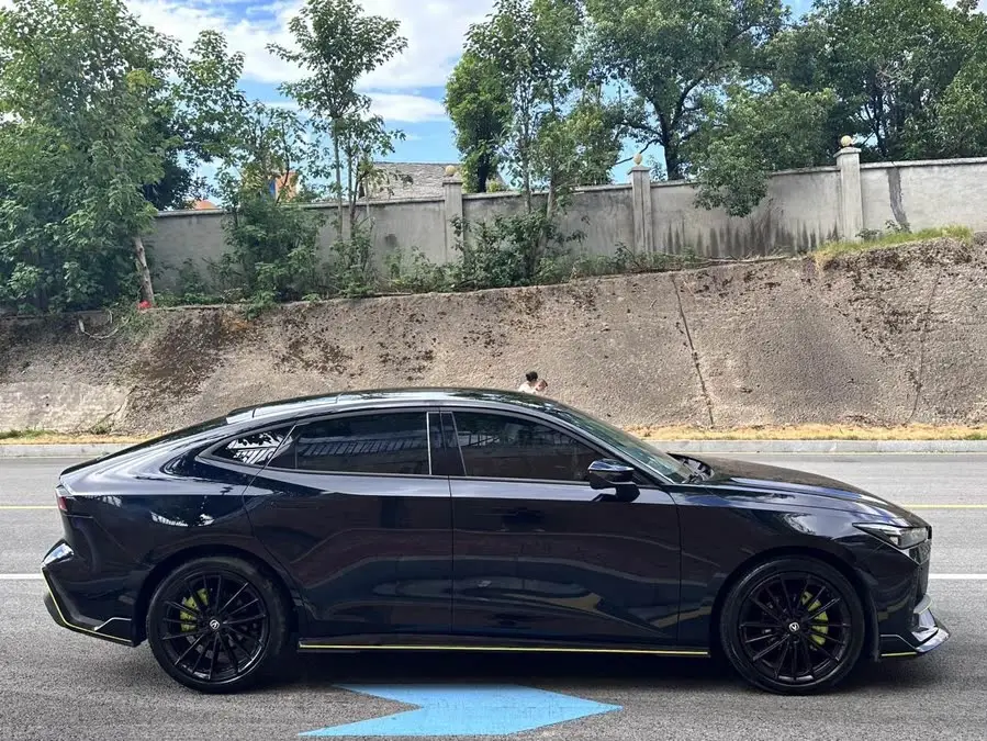 Changan UNI-V 2022 1.5T Sport Version