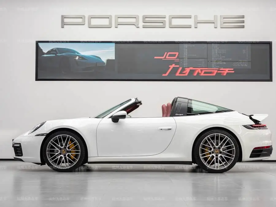 Porsche 911 2022 Targa 4 3.0T