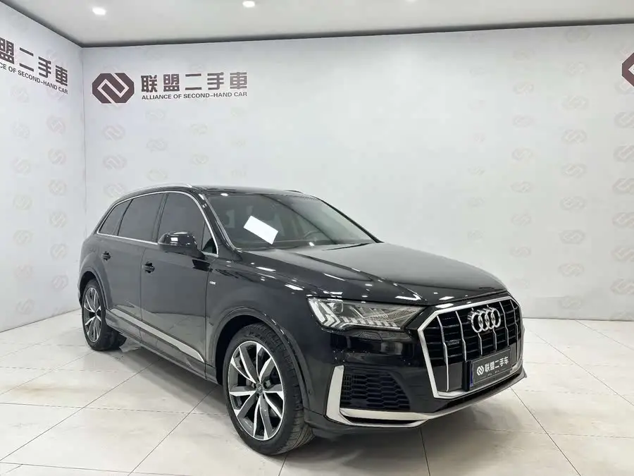 Audi Q7 2021 55 TFSI quattro S line Sport