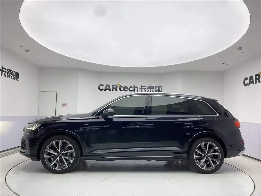 Audi Q7 2021 55 TFSI quattro S line Sport