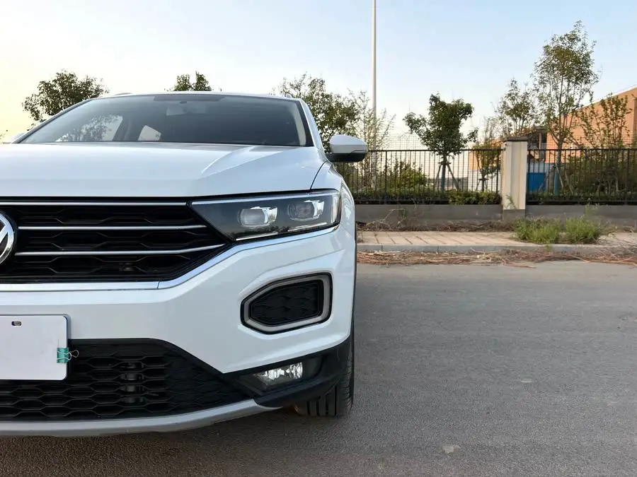 T-ROC 2022 Model 280 TSI DSG Two-Wheel Drive Elite PLUS