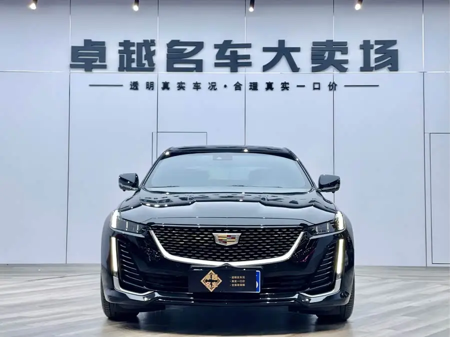 كاديلاك CT5 2023 28T فاخرة (النسخة القياسية)