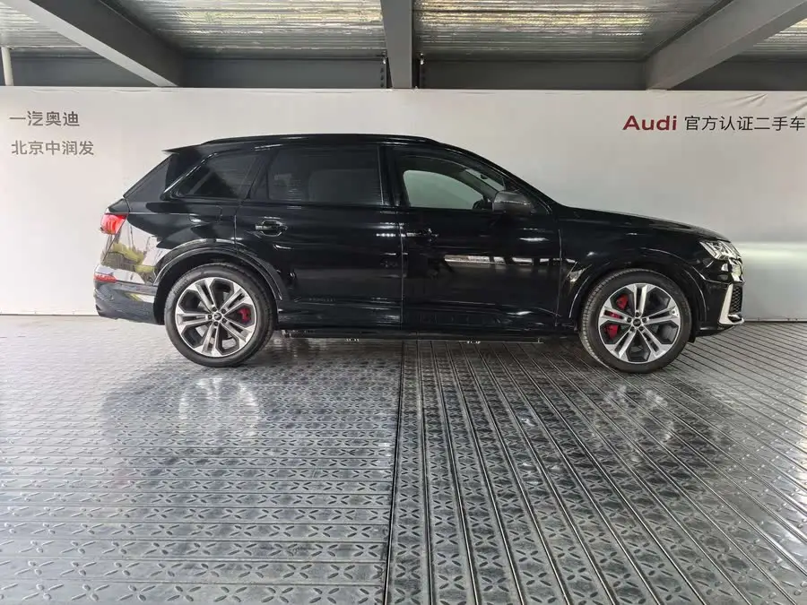 Audi Q7 2022 55 TFSI quattro S line