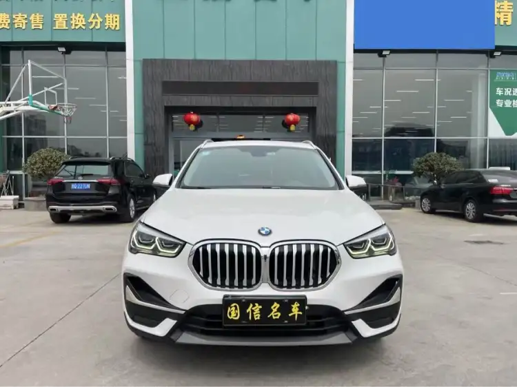 BMW X1 2020 sDrive25Li Leading Edition