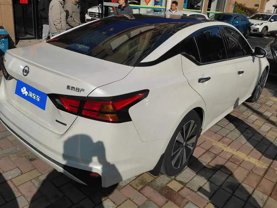 تيانا 2021 2.0L XL إصدار الراحة