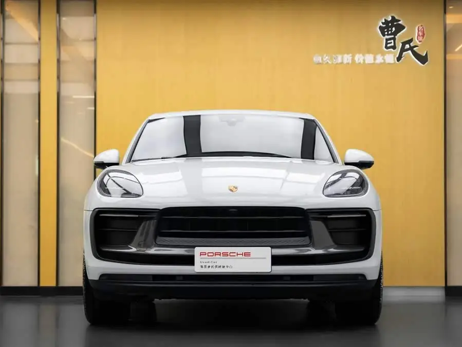 2023 Macan T 2.0T