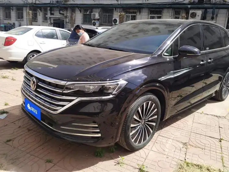 Volkswagen Viloran 2020 380TSI Premium