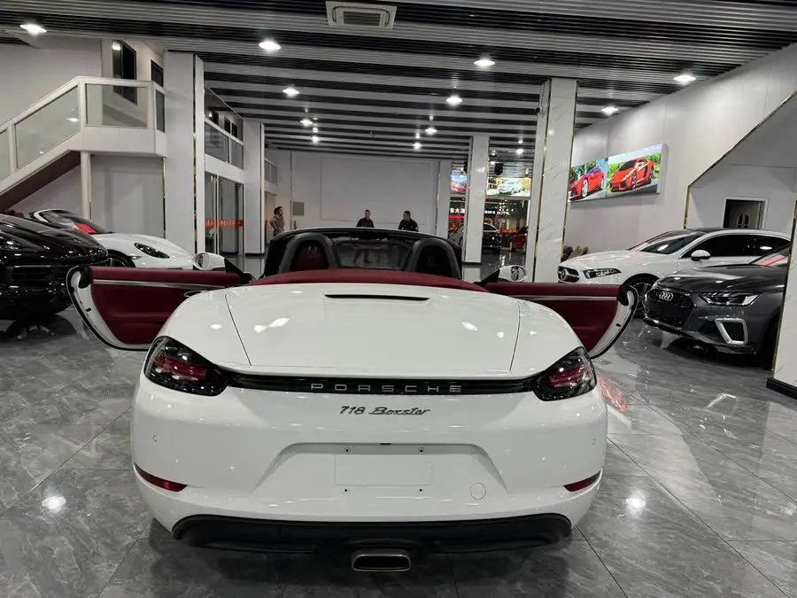 Porsche 718 2022 Boxster 2.0T