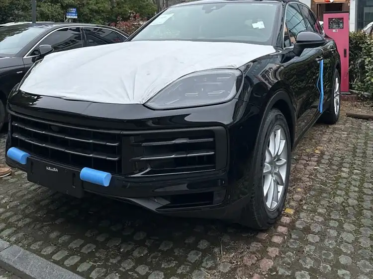 Cayenne 2025 Model Cayenne 3.0T