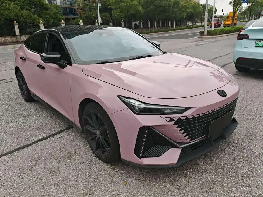 شانتشنغ UNI-V 2022 1.5T المتميز