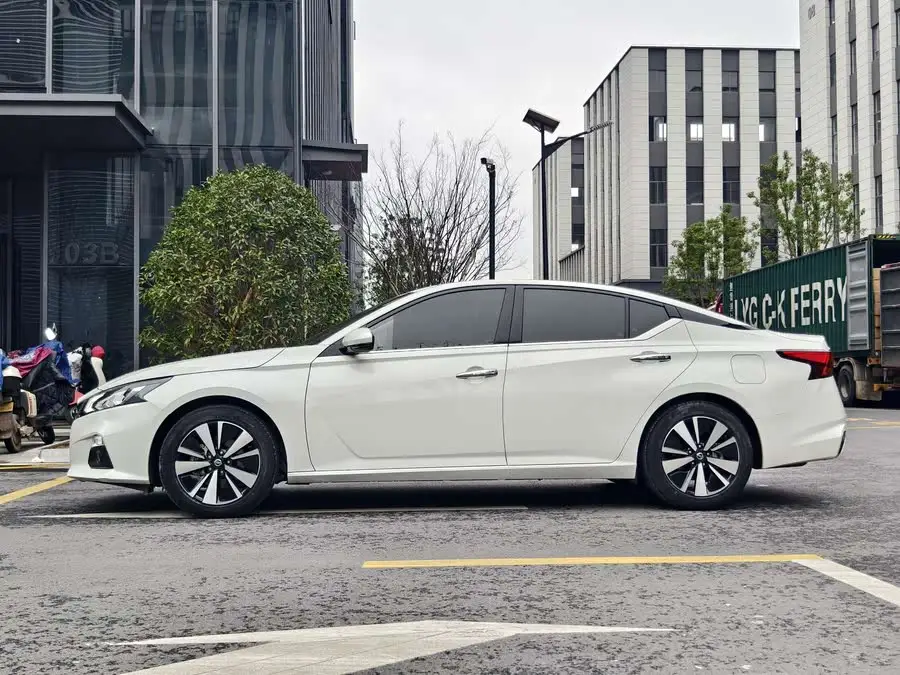 Teana 2021 2.0L XL Comfort Edition