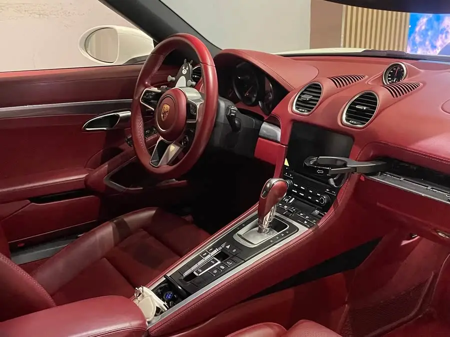 Porsche 718 2020 Boxster 2.0T