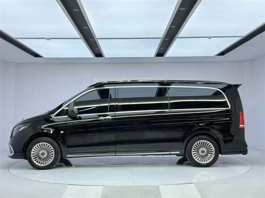 Vito 2023 2.0T Elite Edition 7-seater
