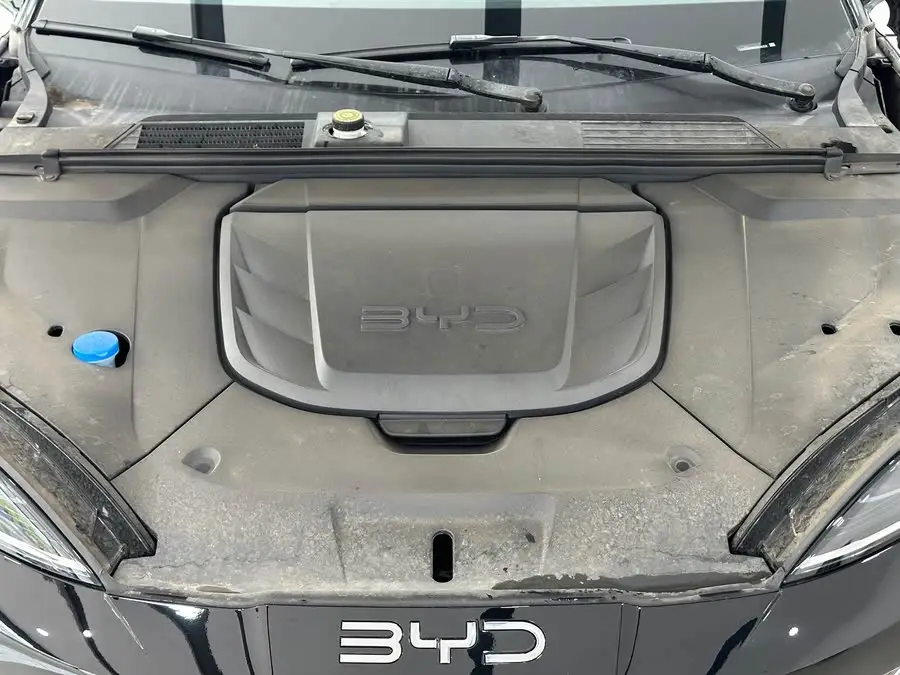 Seal 2025 Model 650 Long Range Version