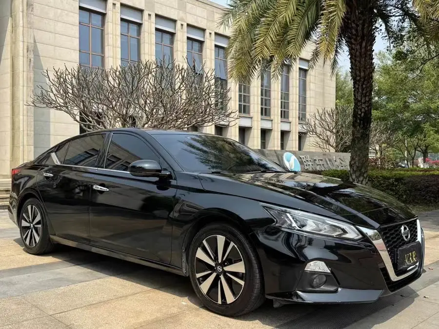 Teana 2021 2.0L XE Stylish Edition