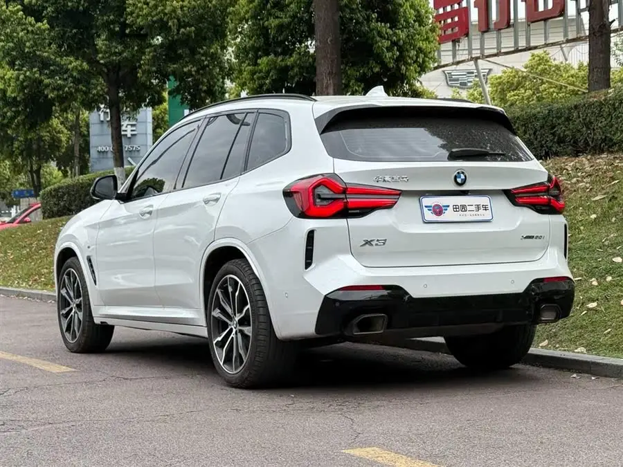 BMW X3 2023 xDrive30i Leading Model M Shadow Package