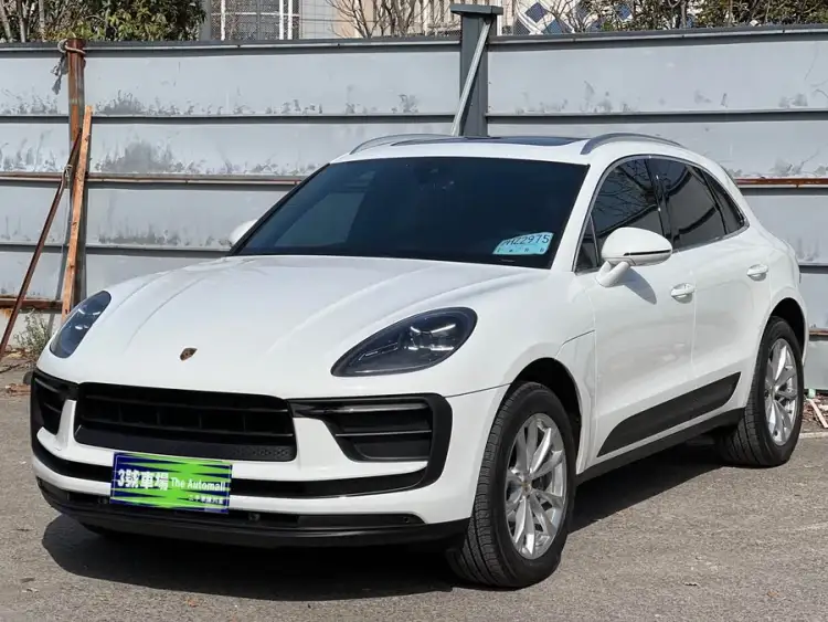 2022 Macan 2.0T