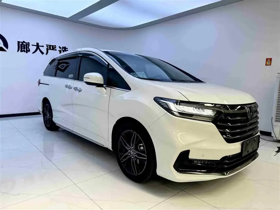 Odyssey 2022 2.0L e:HEV Sharp Edition