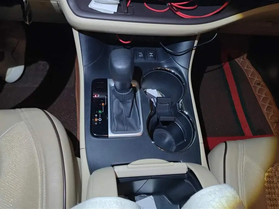 هايلاندر 2021 طراز 2.0T دفع رباعي نسخة النخبة 7 مقاعد